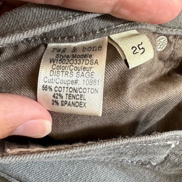 RAG & BONE Distressed Sage Skinny Jeans - Picture 11 of 12